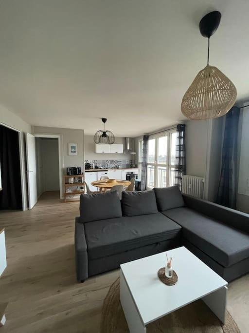 Appartement Urbain A Deux Pas De La Plage Le Havre Luaran gambar